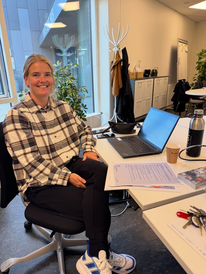 Christina er igen at finde i hallen og på kontoret! Efter en dejlig barsel er…